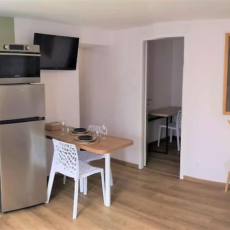 T1 Bis Proche Marais Avec Garage A Moto Apartment Бурж Екстериор снимка