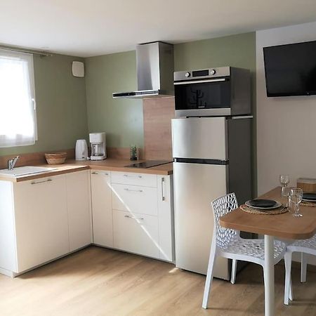 T1 Bis Proche Marais Avec Garage A Moto Apartment Бурж Екстериор снимка