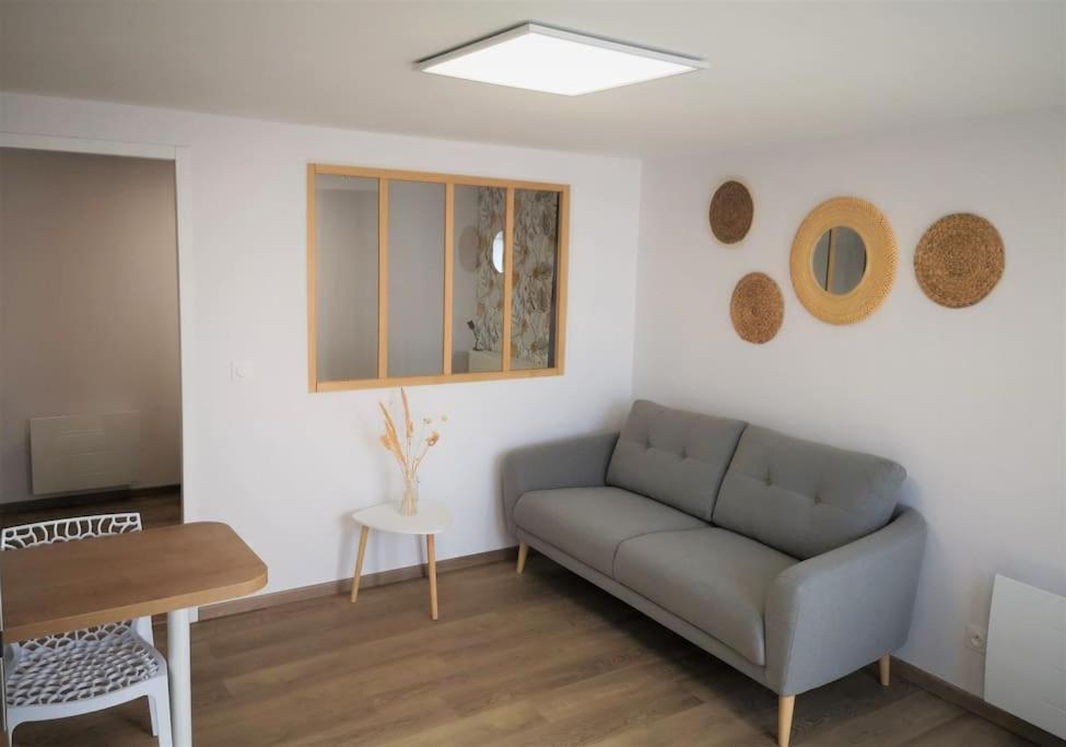 T1 Bis Proche Marais Avec Garage A Moto Apartment Бурж Екстериор снимка